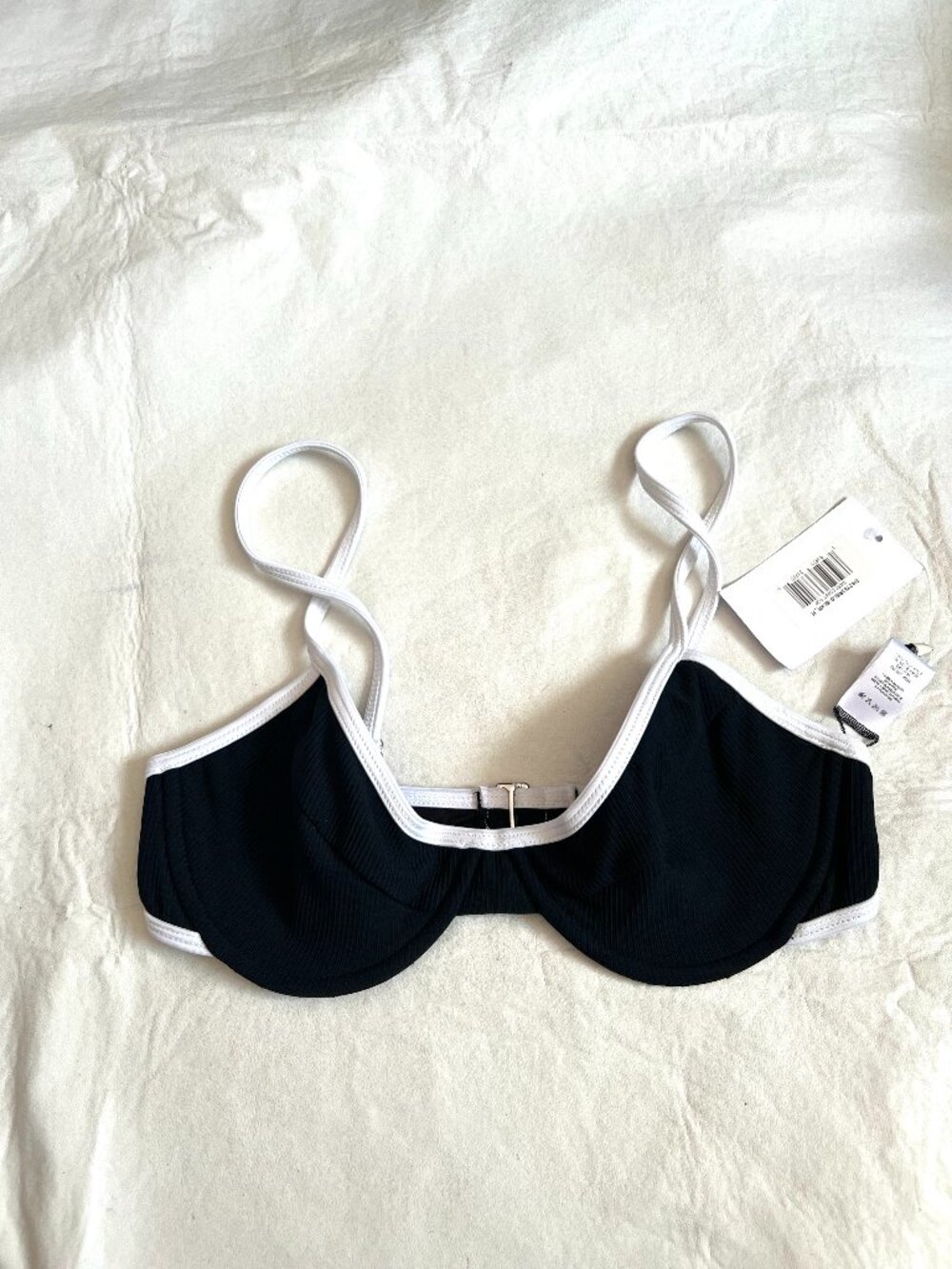 Dippin Daisys bikini top Medium black white ribbed underwire West Coast swim